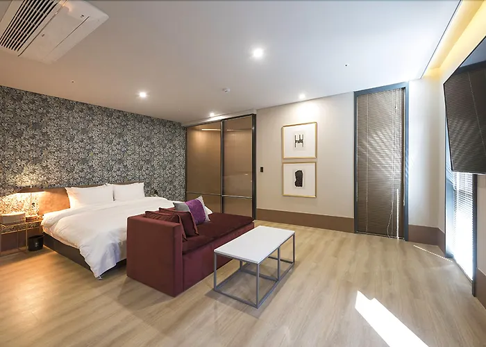 Browndot Guseo Hotel 3*