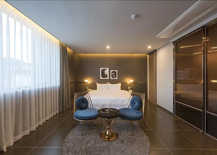 Browndot Guseo Hotel 3*